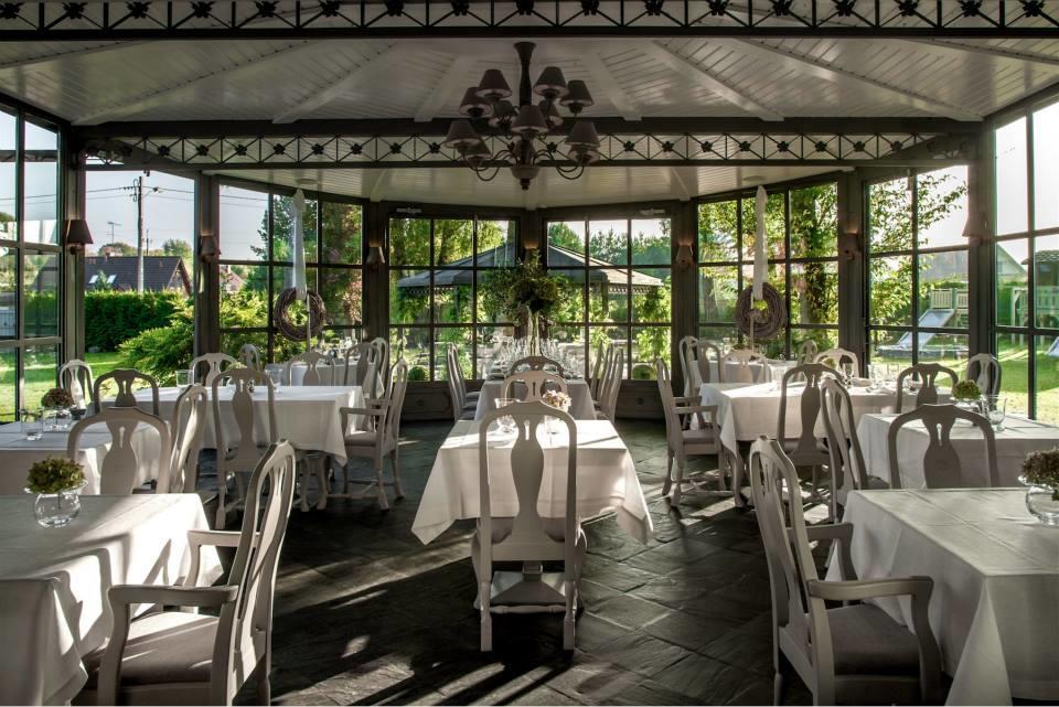 Villa Park Wiselka Spa & Wellness Exterior photo